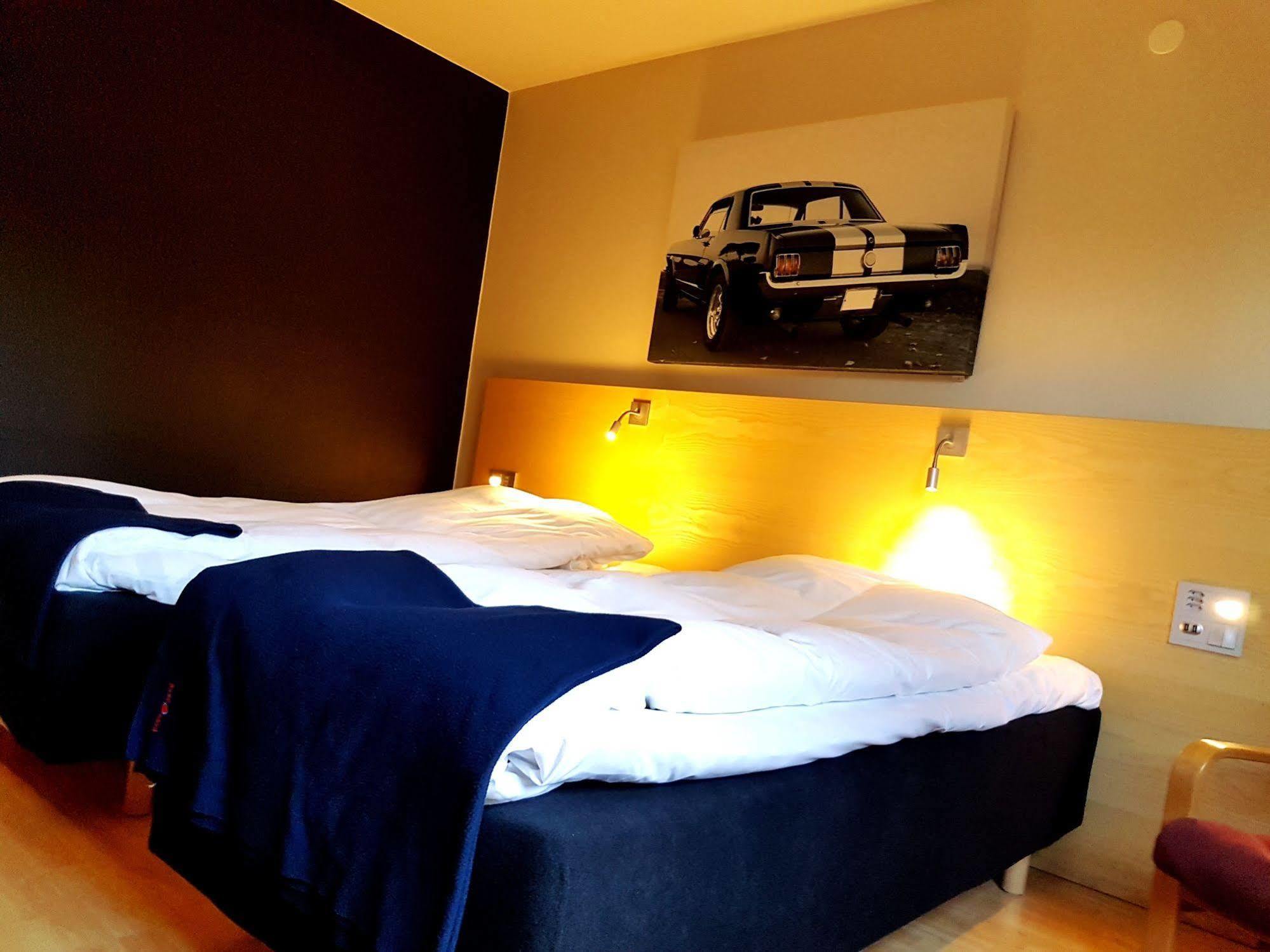 Rastpunkt Laxa Hotel Екстериор снимка